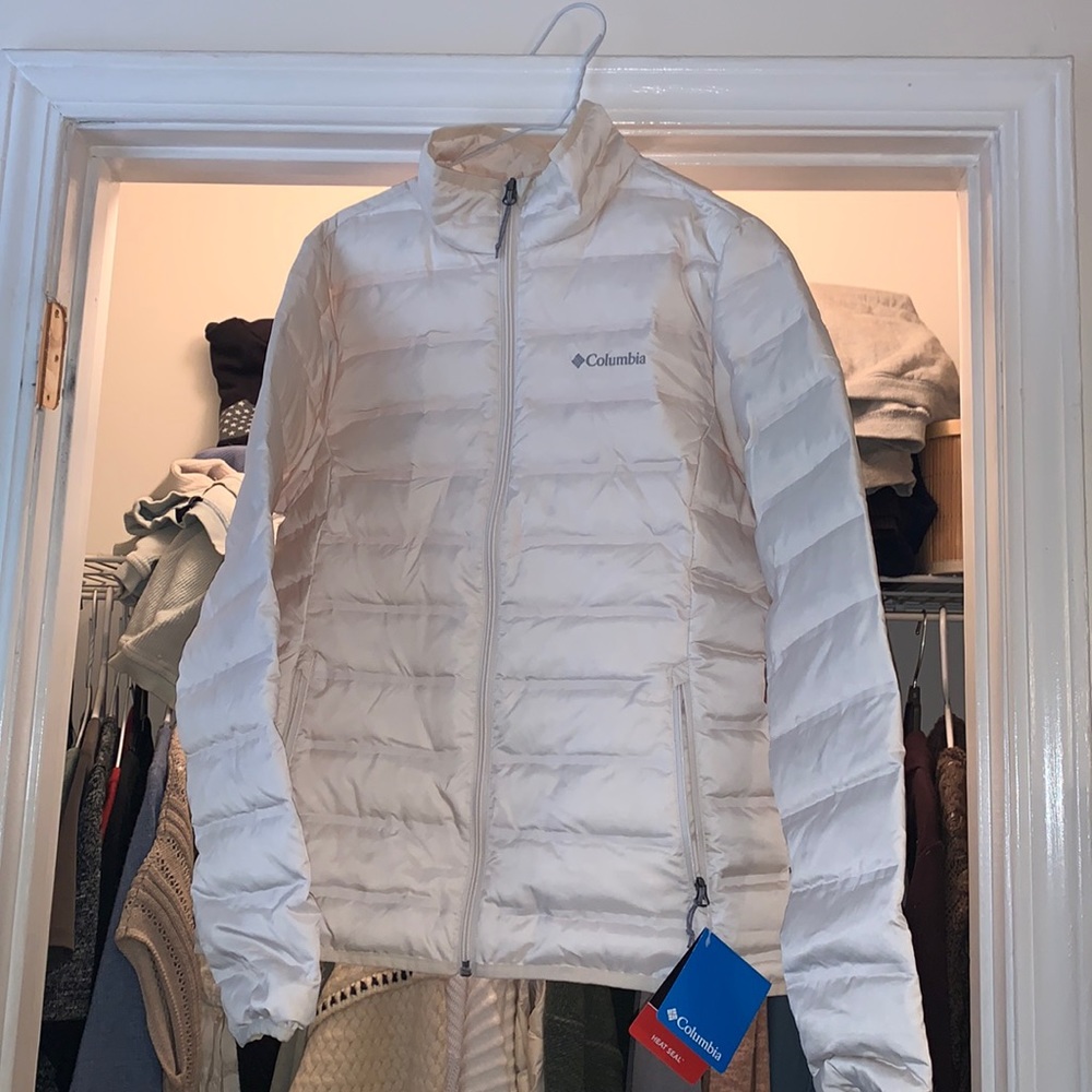 Columbia Lake 22 Down Jacket - White/Off-White, Size Medium